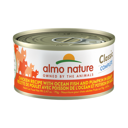 Almo Nature Classic Complete Chicken Recipe with Ocean Fish and Pumpkin in gravy